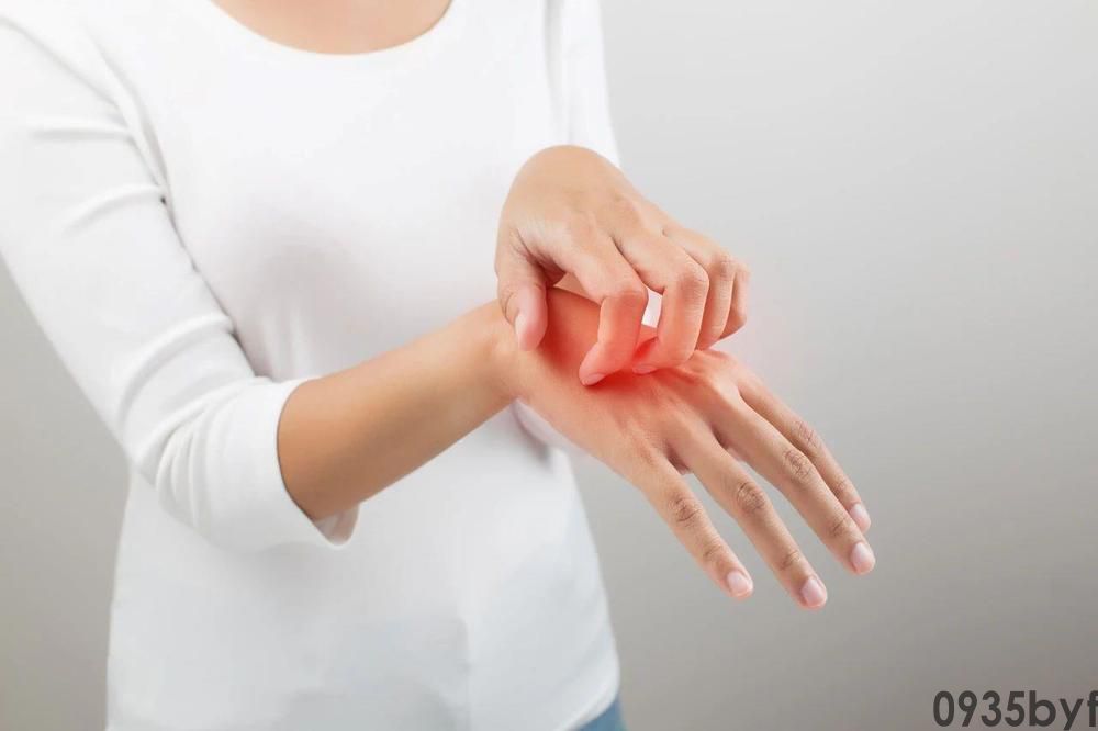 这3种皮肤病夏日多发 许多人痒到受不了!止痒攻略请查收→,-布医坊水杨酸抑菌粉(图1) 这3种皮肤病夏日多发 许多人痒到受不了!止痒攻略请查收→,-布医坊水杨酸抑菌粉(图1)