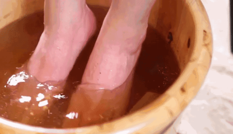 如何减少足部角质发酵(图1) 如何减少足部角质发酵